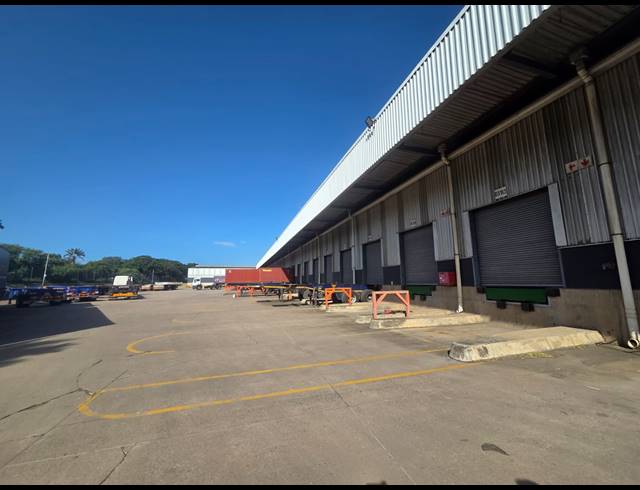 20,000M² WAREHOUSE FOR SALE IN PROSPECTON INDUSTRIAL